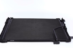 Фото Радиатор кондиционера Knecht (Mahle) AC786000S