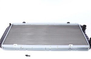 Фото Радіатор охолодження Citroen Jumper/Fiat Ducato/Peugeot Boxer 94- (+AC) Knecht (Mahle) CR33000S