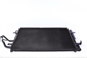 Фото Радіатор кондиціонера Kia Ceed 1.4-2.0 06-12 Knecht (Mahle) AC 697 000S